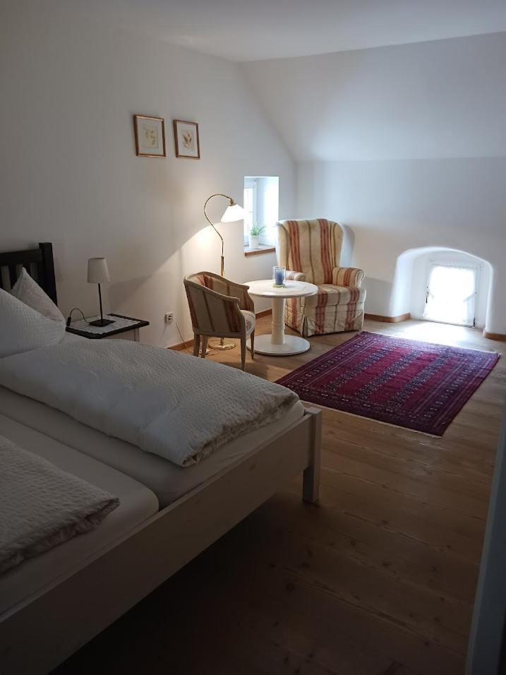 Gaestehaus Hans Moser Purbach am Neusiedlersee Buitenkant foto